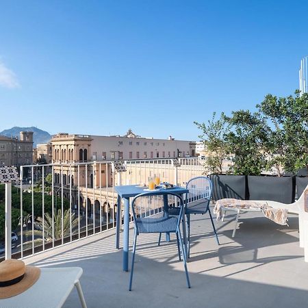 Attico 37 - Queen Room Con Terrazza Privata Palermo Buitenkant foto