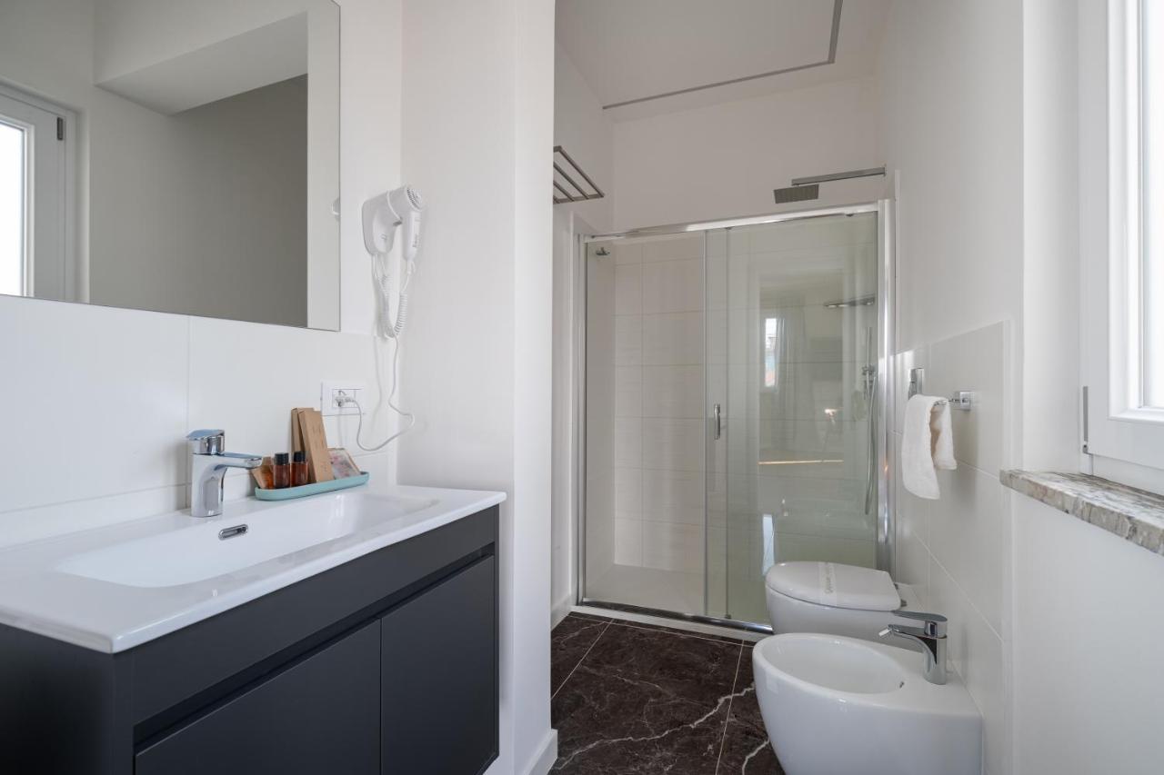 Attico 37 - Queen Room Con Terrazza Privata Palermo Buitenkant foto