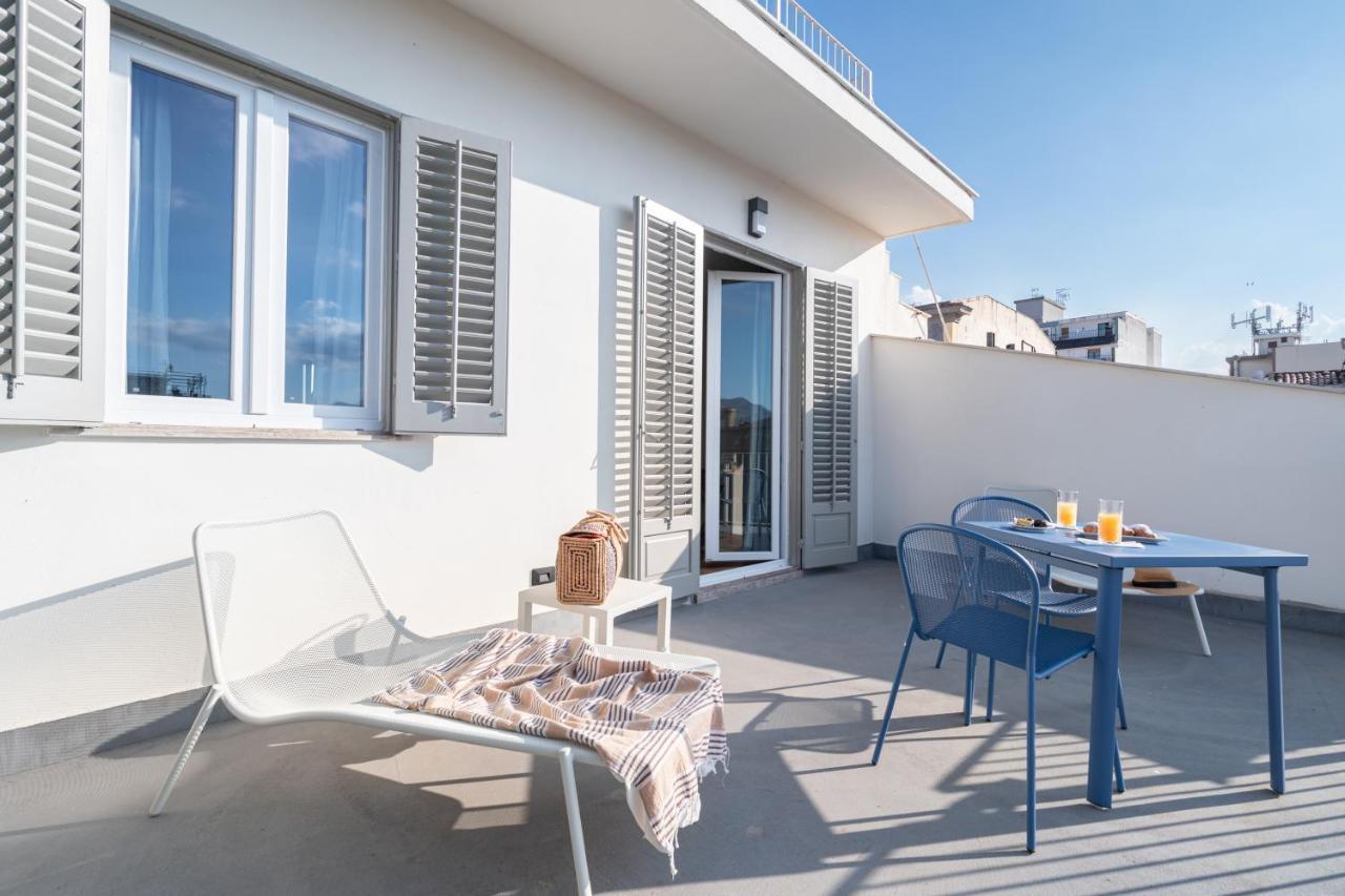 Attico 37 - Queen Room Con Terrazza Privata Palermo Buitenkant foto