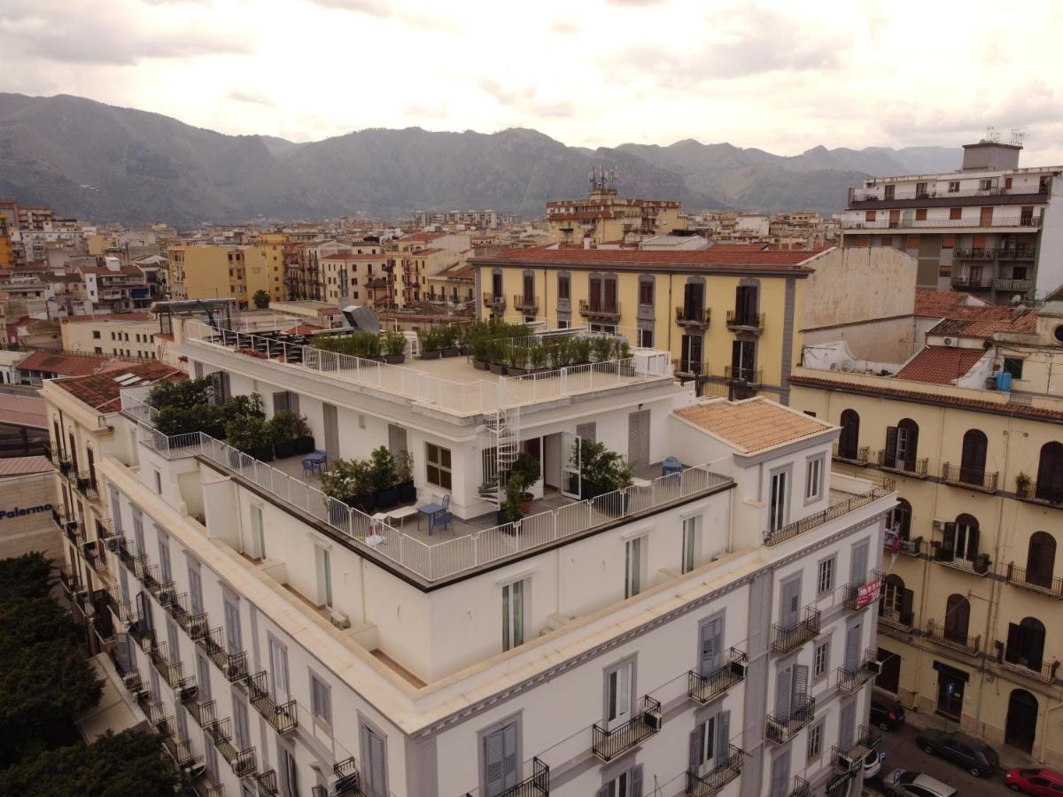 Attico 37 - Queen Room Con Terrazza Privata Palermo Buitenkant foto